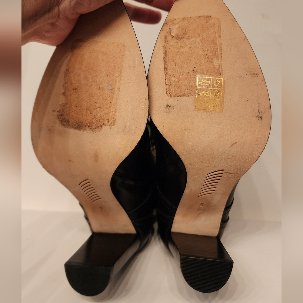 PAIGE Callie Corset Bootie in Black leather /gold hardware size 5 - NWOT - Picture 13 of 15